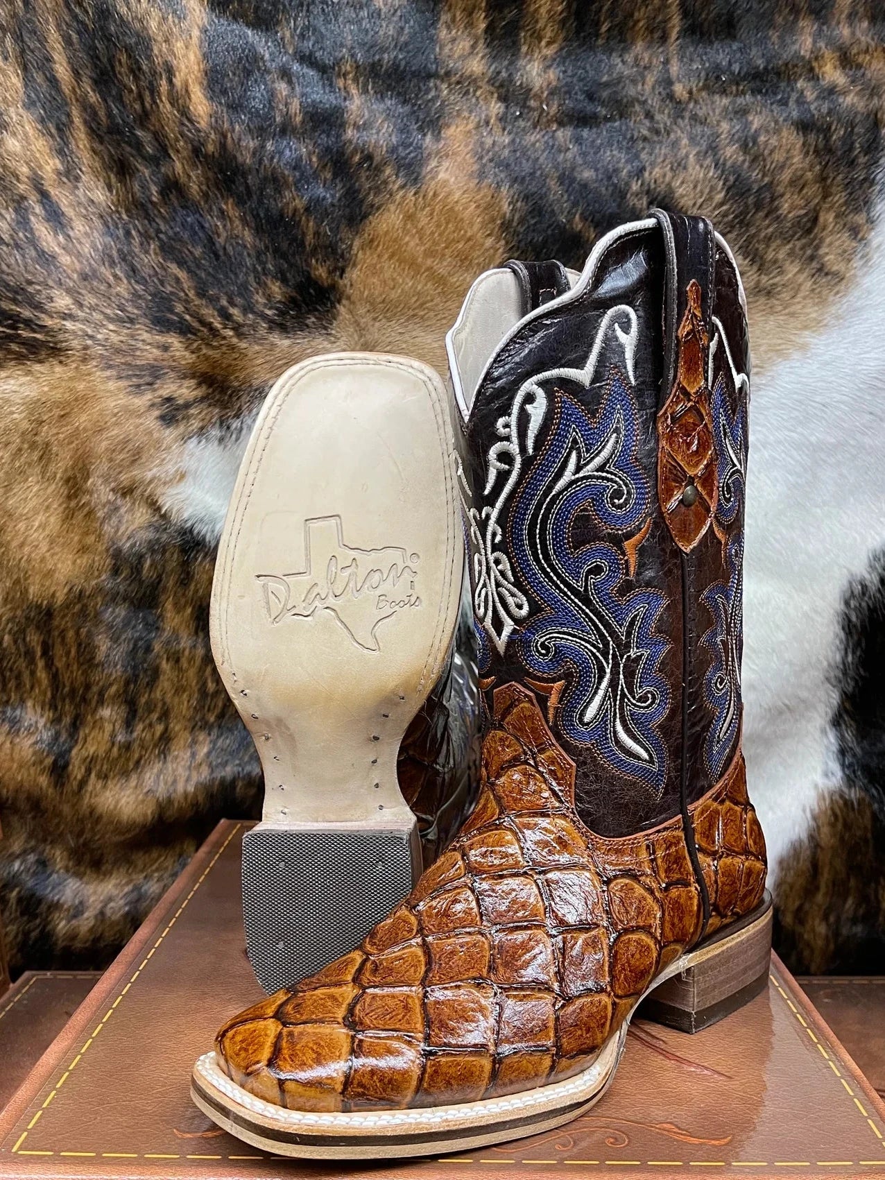 Dalton Men's Cognac Pirarucu Boots – SaddleBurnRanch Dalton Men's Cognac Pirarucu Boots – SaddleBurnRanch