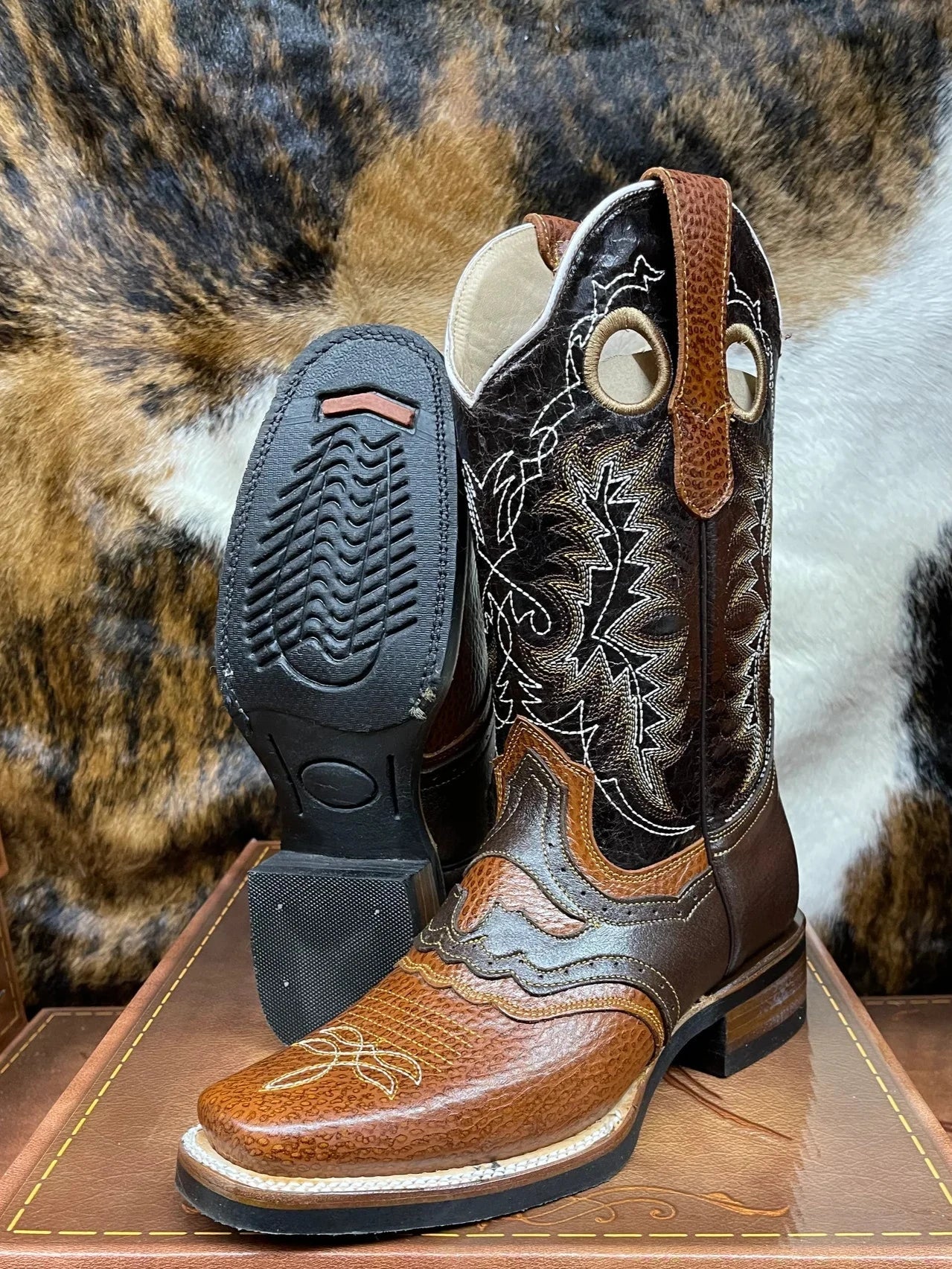 Dalton Men's Cognac Mask Bull Texas Boots - Square Toe